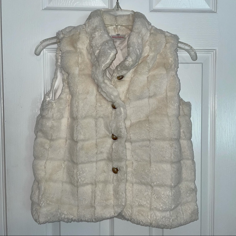 Hanna Anderrson Button-Up Faux Fur Vest